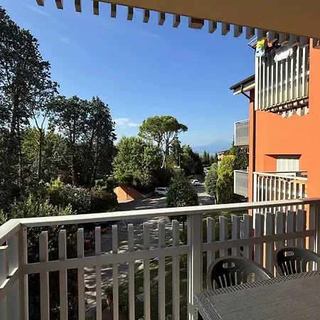 Casa Carla 아파트 페스키에라델가르다