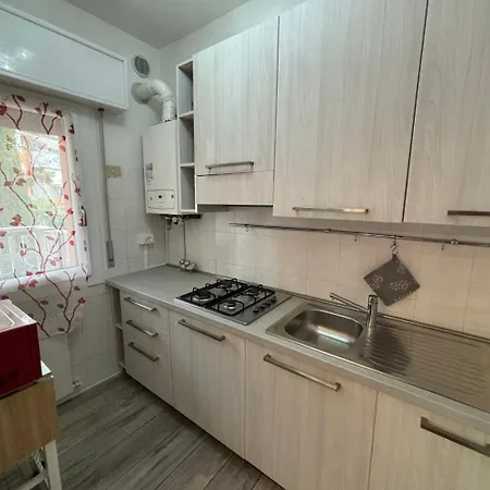 Апартаменты Casa Carla Пескьера-дель-Гарда