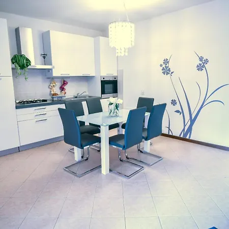 Casa Carla Lägenhet Peschiera del Garda