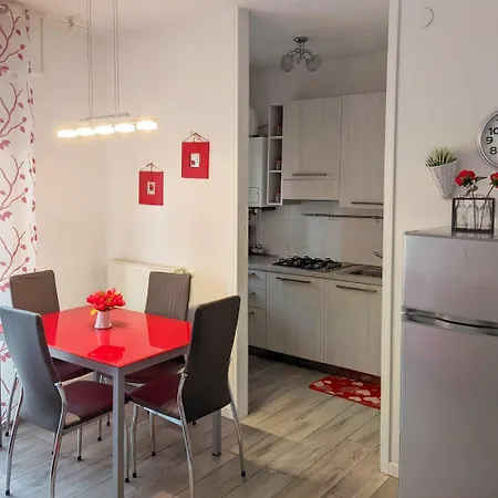 Casa Carla Пескьера-дель-Гарда